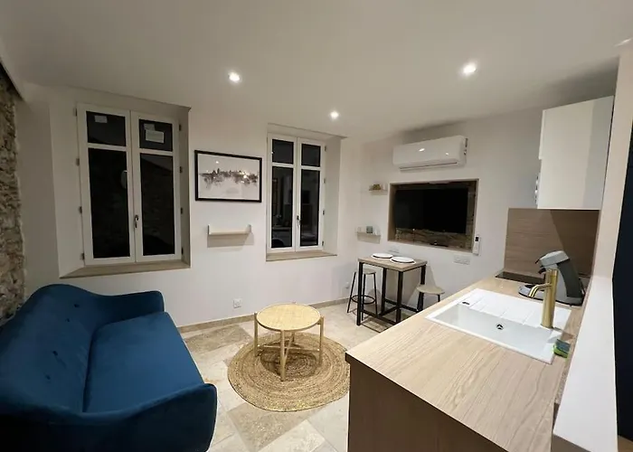 Le Merveilleux Voyage, Clim Lejlighed Carcassonne